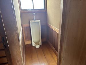 トイレ男